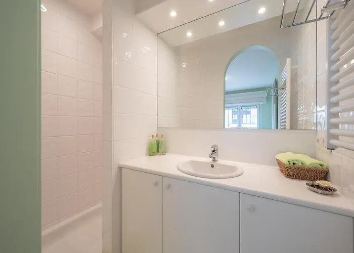 Appartement Modern Coastal In *